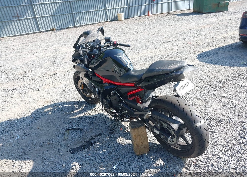 2016 YAMAHA FZ6 R VIN: JYARJ18E1GA014631