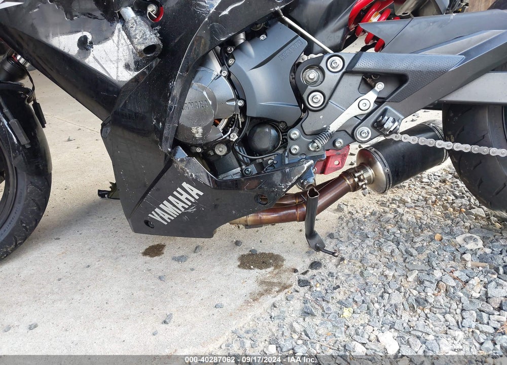 2016 YAMAHA FZ6 R VIN: JYARJ18E1GA014631
