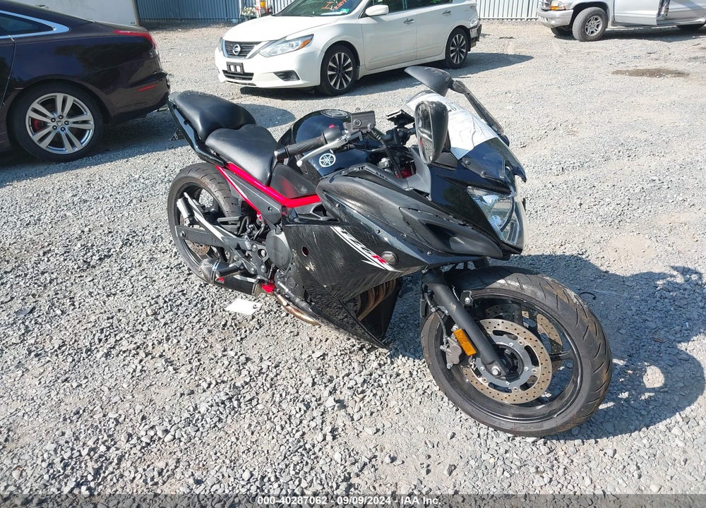 2016 YAMAHA FZ6 R VIN: JYARJ18E1GA014631