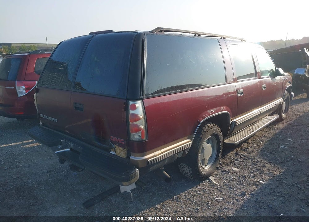 1999 GMC SUBURBAN 1500 SL VIN: 3GKEC16R3XG538176