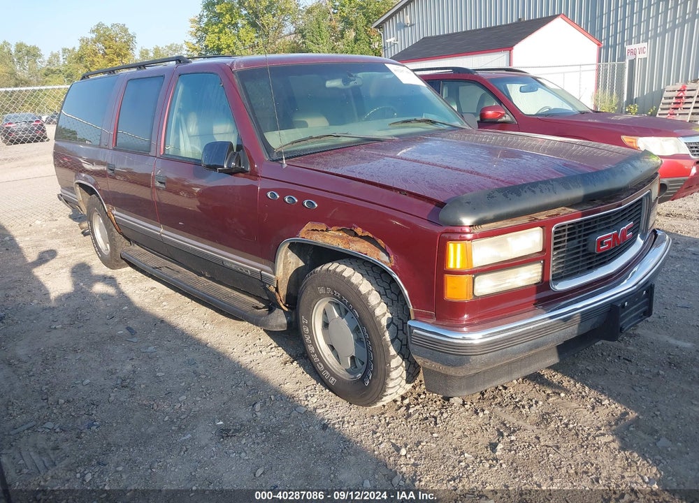 1999 GMC SUBURBAN 1500 SL VIN: 3GKEC16R3XG538176
