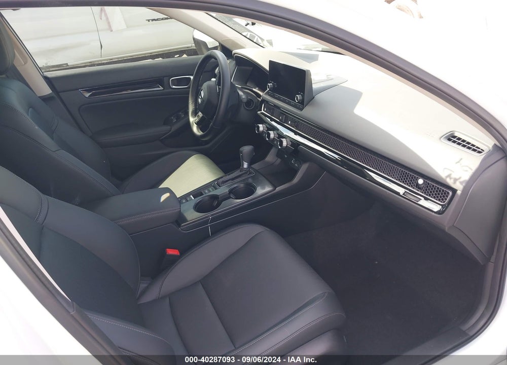 2024 HONDA CIVIC EX-L VIN: 19XFL1H7XRE016624