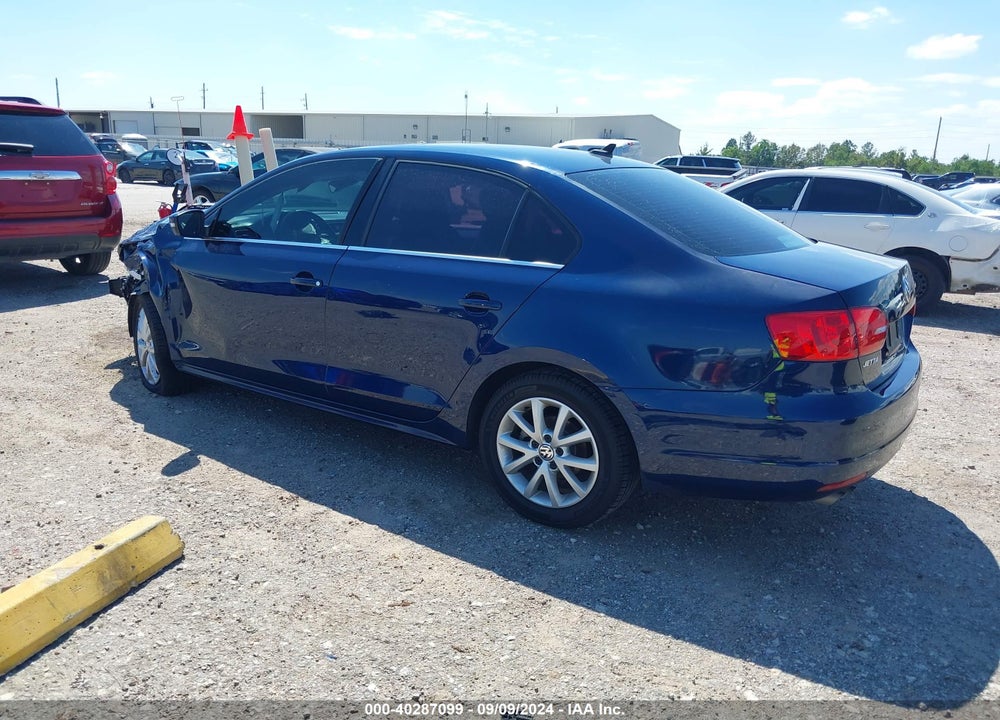 2013 VOLKSWAGEN JETTA 2.5L SE VIN: 3VWDX7AJ1DM278466