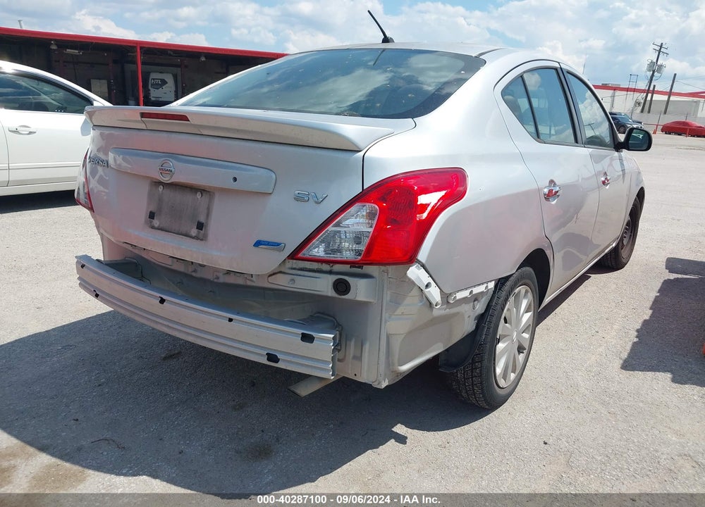 2013 NISSAN VERSA 1.6 SV VIN: 3N1CN7AP2DL886420