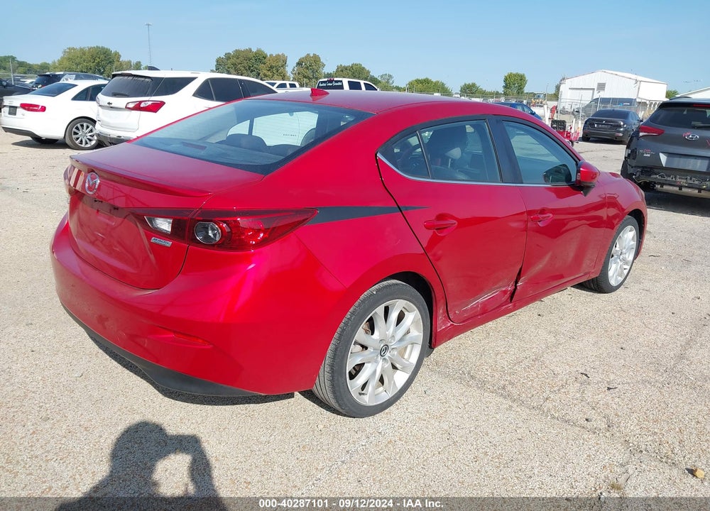 2015 MAZDA 3 S TOURING VIN: JM1BM1V38F1236680