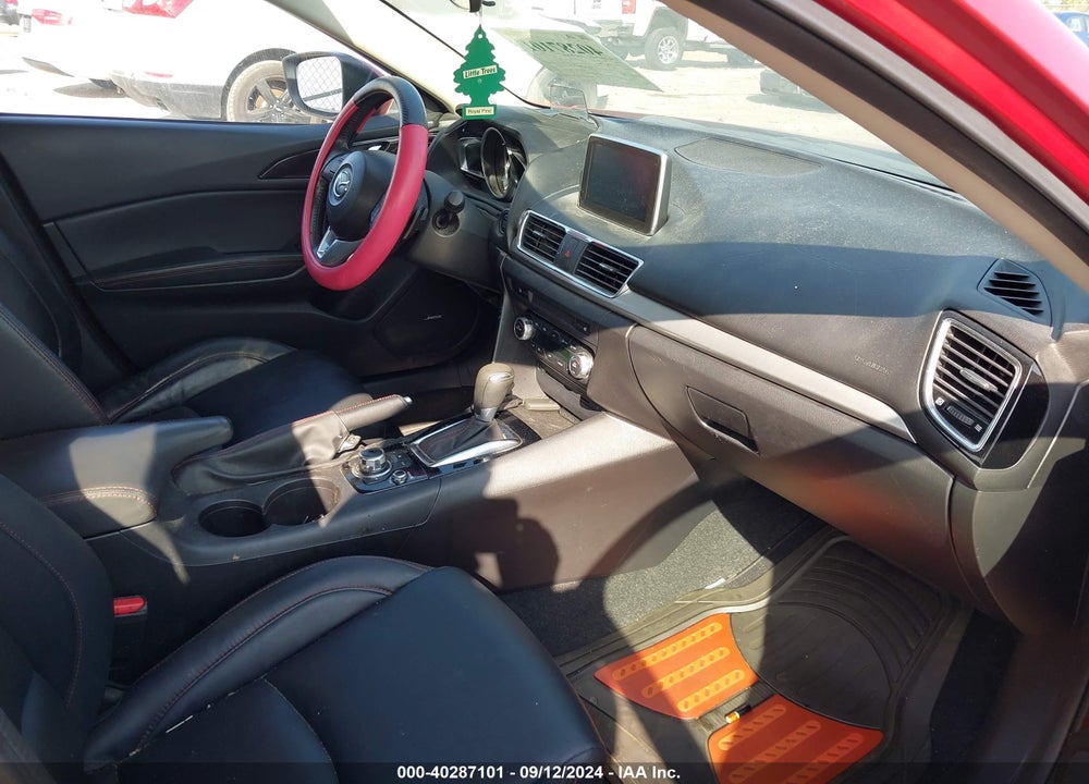 2015 MAZDA 3 S TOURING VIN: JM1BM1V38F1236680