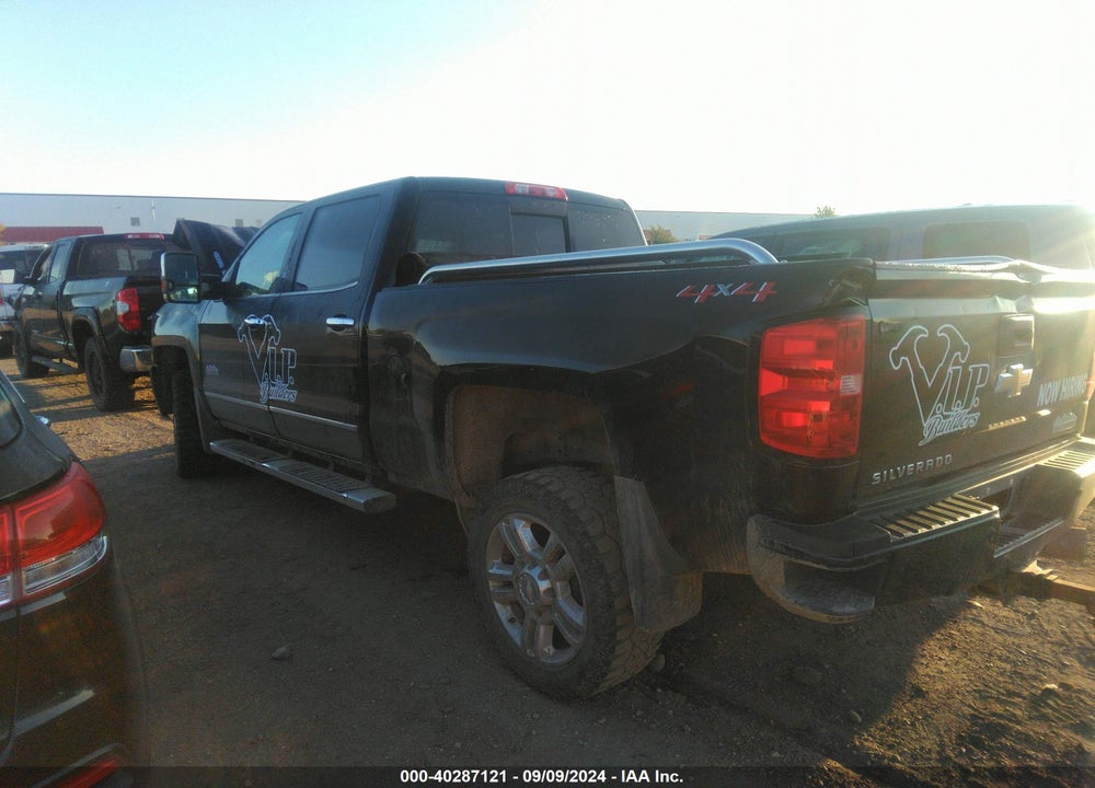 2018 CHEVROLET SILVERADO 2500HD HIGH COUNTRY VIN: 1GC1KXEY6JF205455