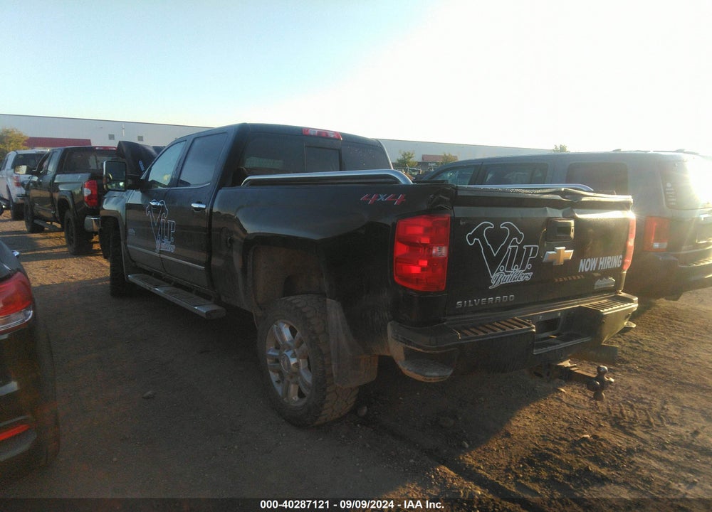 2018 CHEVROLET SILVERADO 2500HD HIGH COUNTRY VIN: 1GC1KXEY6JF205455