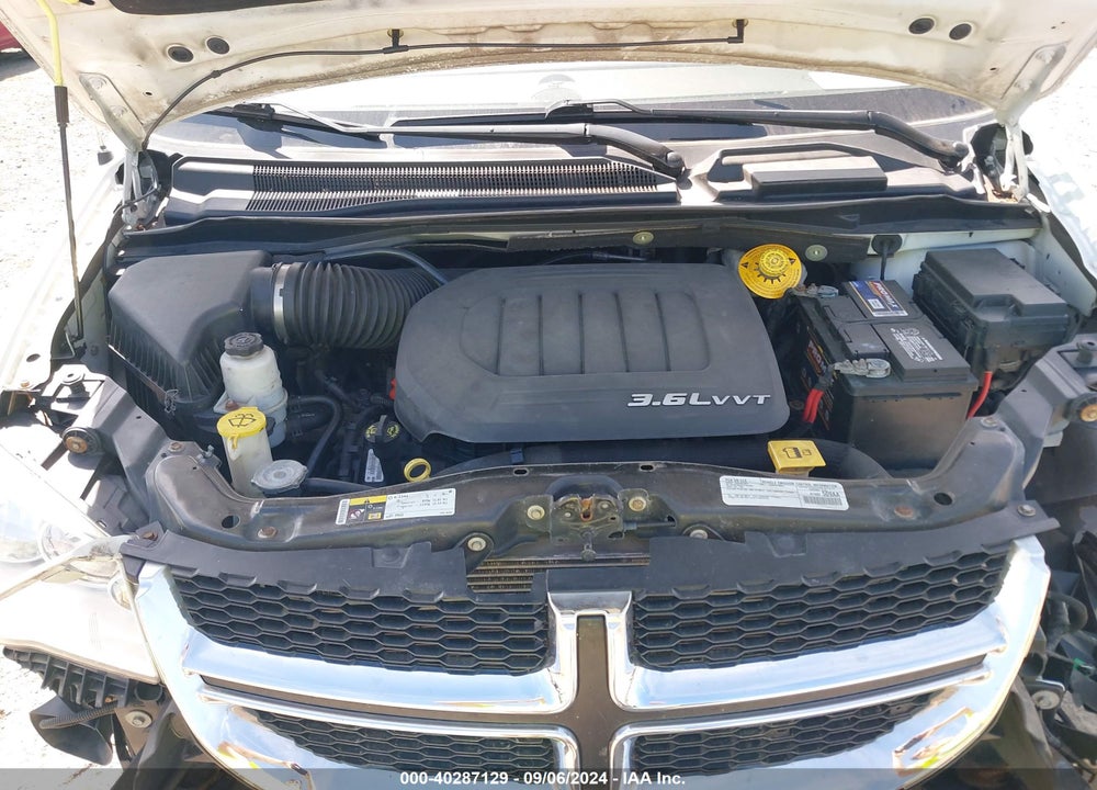 2016 DODGE GRAND CARAVAN VIN: 2C4RDGBG2GR259152