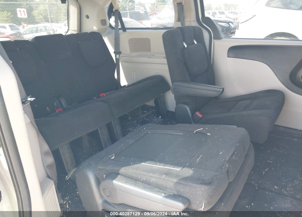 2016 DODGE GRAND CARAVAN VIN: 2C4RDGBG2GR259152