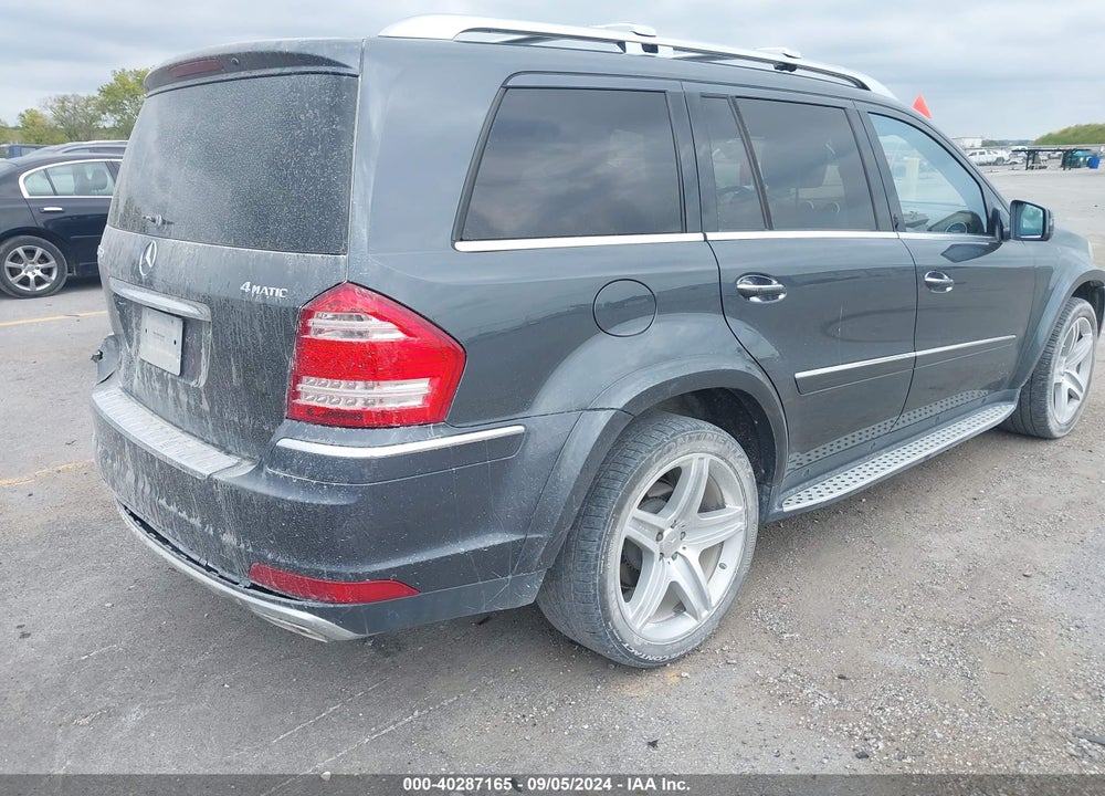 2011 MERCEDES-BENZ GL 550 4MATIC VIN: 4JGBF8GE3BA728556