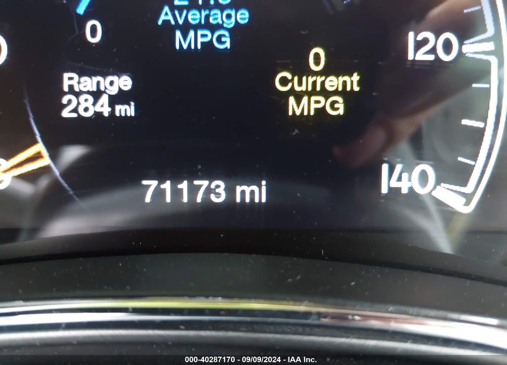 2019 GRAND JEEP  CHEROKEE OVERLAND 4X4 VIN: 1C4RJFCG9KC634814