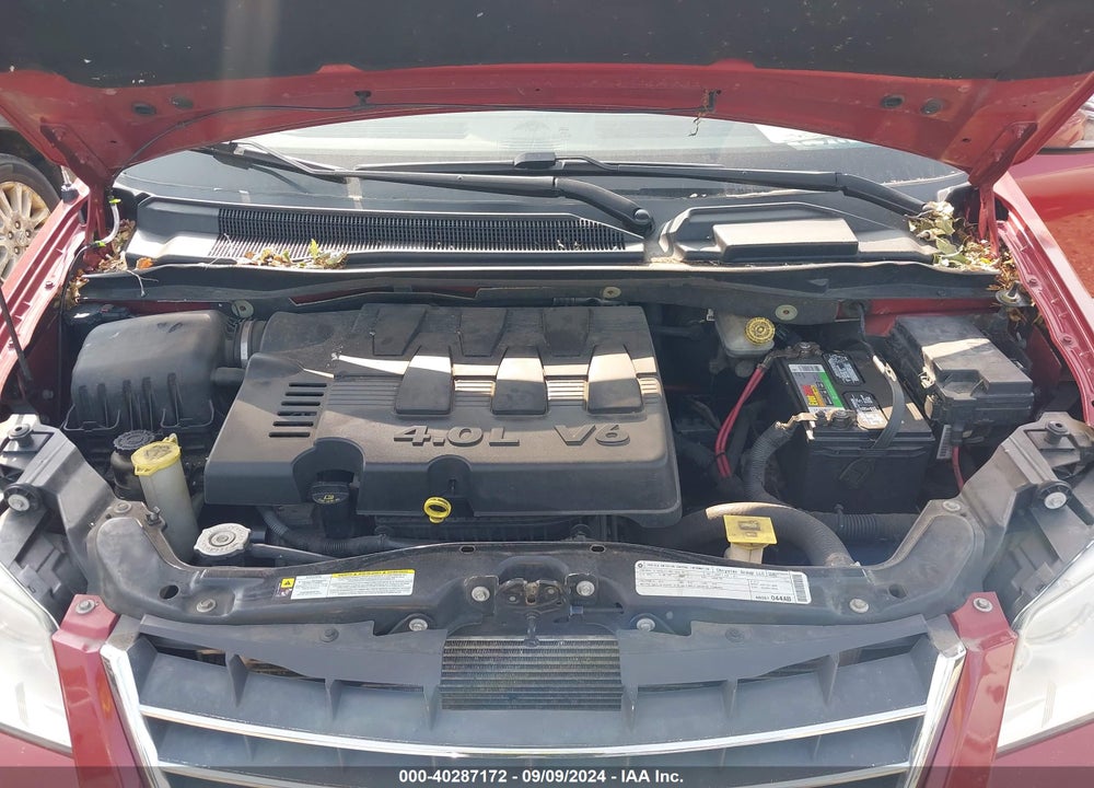 2010 CHRYSLER TOWN & COUNTRY LIMITED VIN: 2A4RR6DX1AR186219