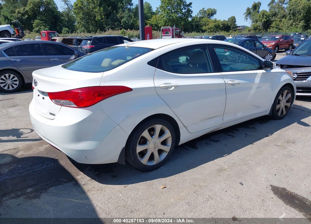 2013 HYUNDAI ELANTRA VIN: 5NPDH4AEXDH427819