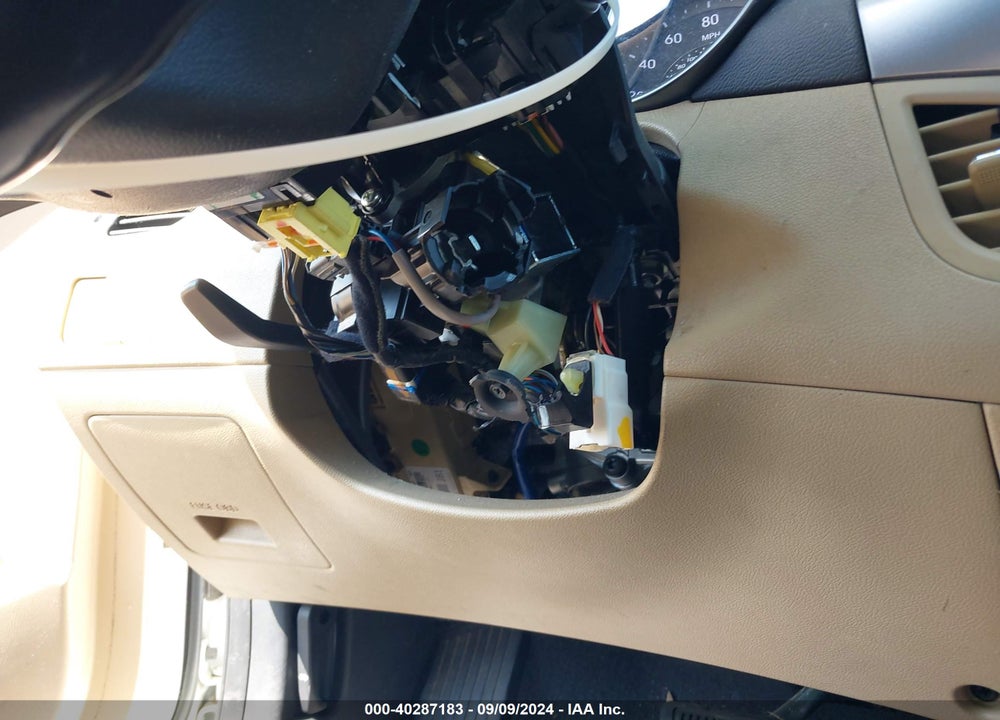 2013 HYUNDAI ELANTRA VIN: 5NPDH4AEXDH427819