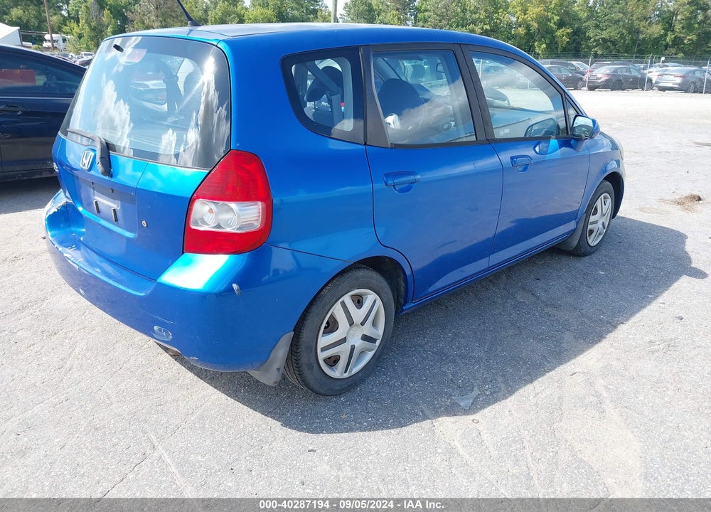 2008 HONDA FIT VIN: JHMGD37468S008437