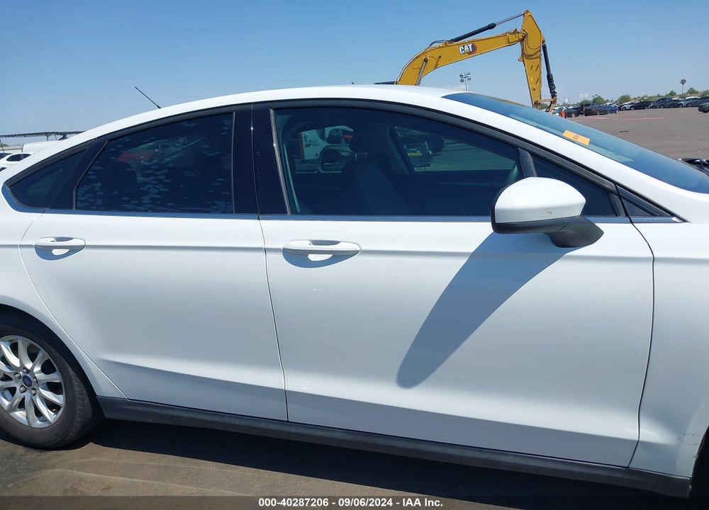 2016 FORD FUSION S VIN: 3FA6P0G78GR145179