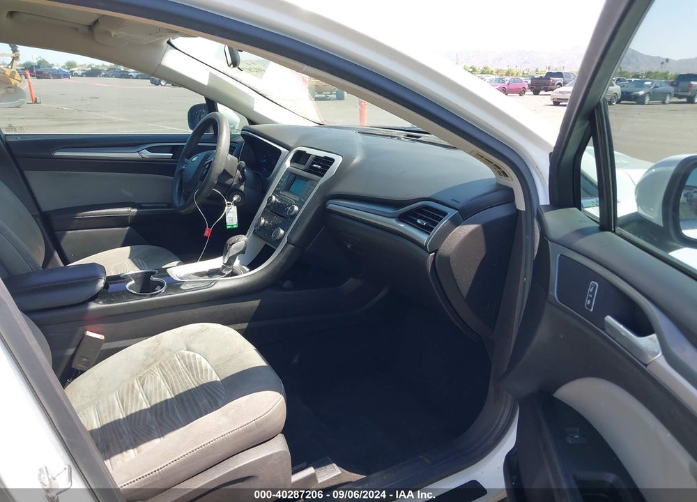 2016 FORD FUSION S VIN: 3FA6P0G78GR145179
