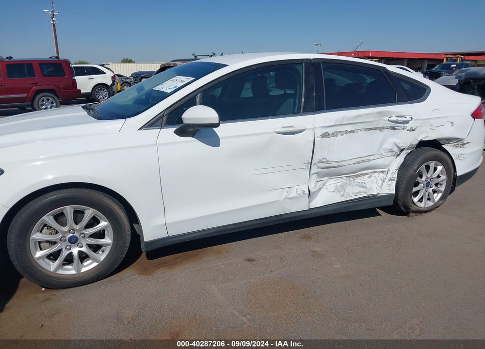 2016 FORD FUSION S VIN: 3FA6P0G78GR145179