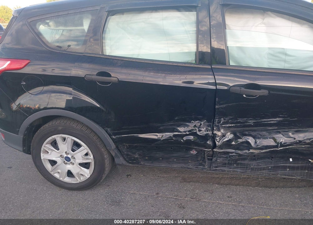 2016 FORD ESCAPE S VIN: 1FMCU0F72GUB87455