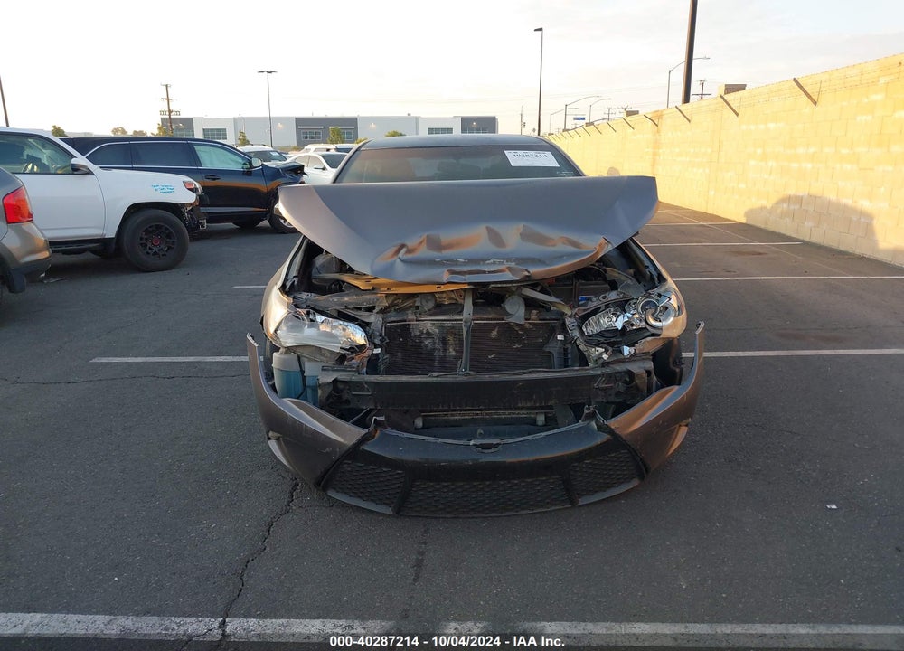 2017 TOYOTA CAMRY SE VIN: 4T1BF1FK5HU735644