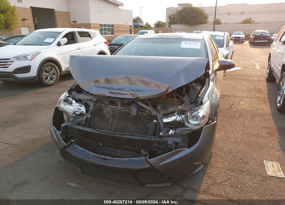 2017 TOYOTA CAMRY SE VIN: 4T1BF1FK5HU735644