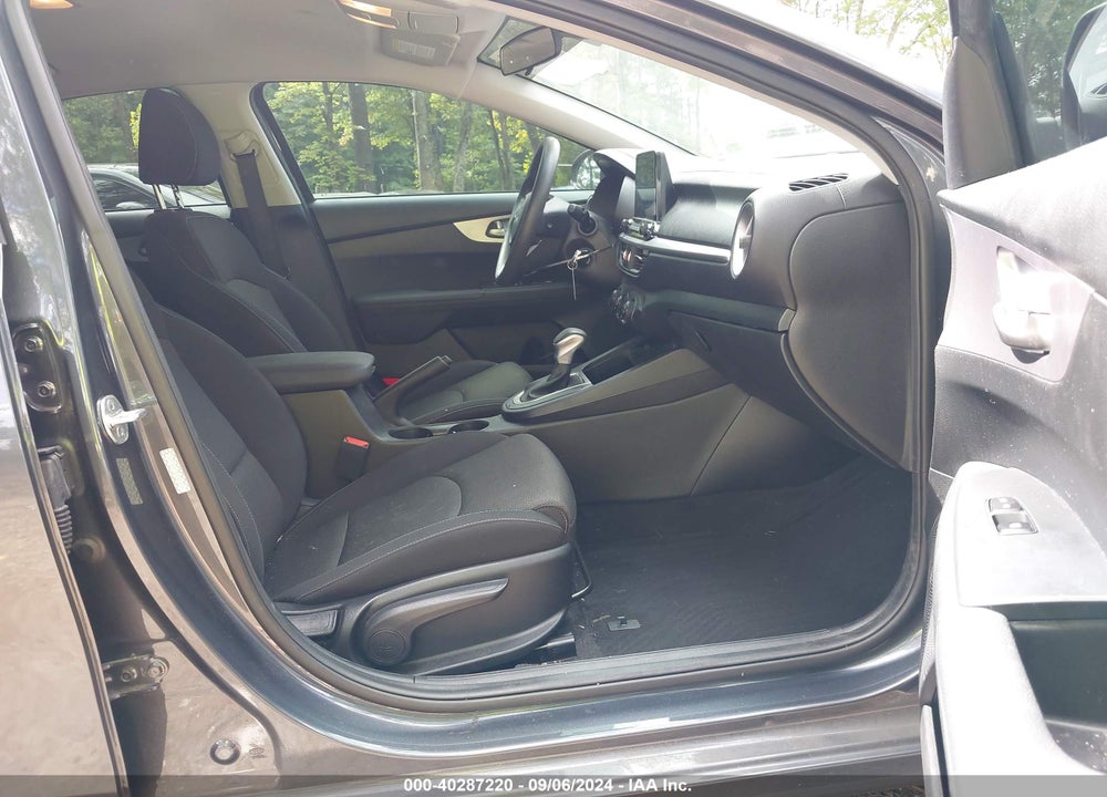 2022 KIA FORTE VIN: 3KPF24AD8NE467064