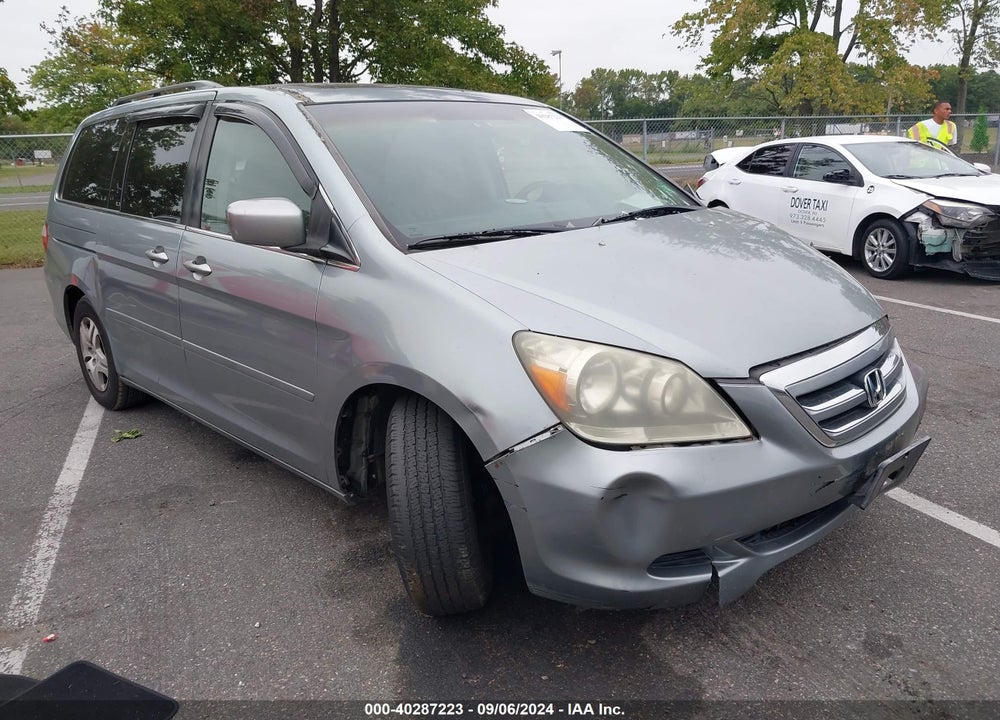 2005 HONDA ODYSSEY EX-L VIN: 5FNRL38675B051660