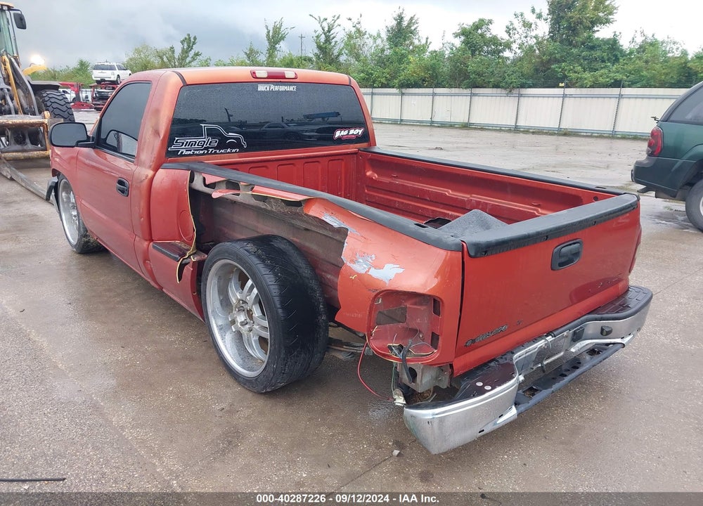 2001 CHEVROLET SILVERADO 1500 LS VIN: 1GCEC14VX1Z130065