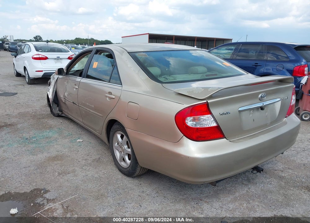 2004 TOYOTA CAMRY LE VIN: 4T1BE30K74U896420