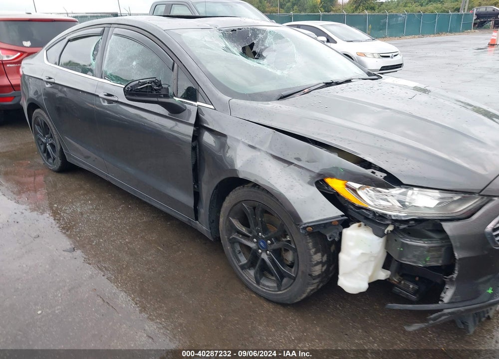 2019 FORD FUSION SE VIN: 3FA6P0HD7KR248428