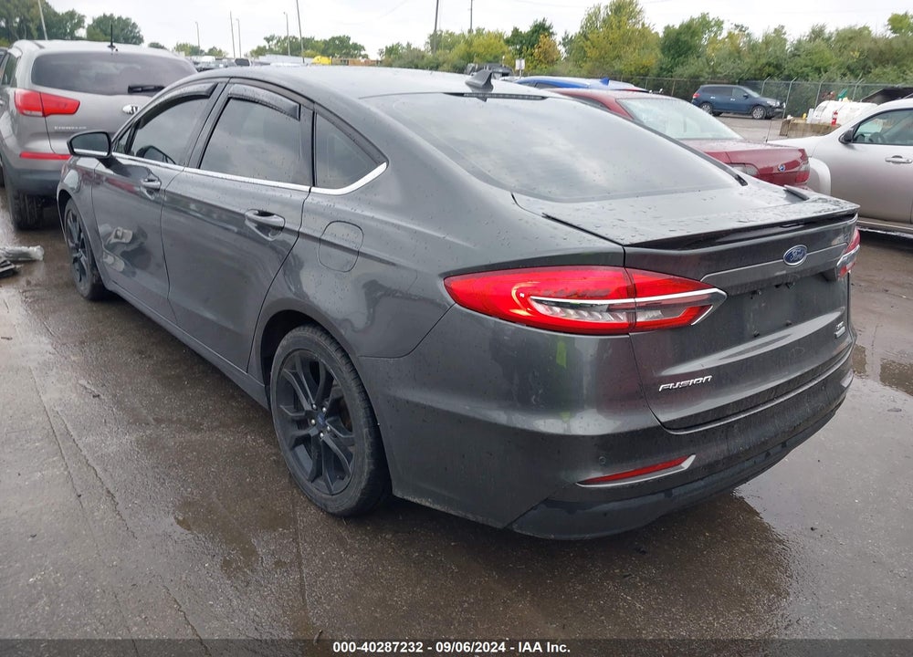2019 FORD FUSION SE VIN: 3FA6P0HD7KR248428