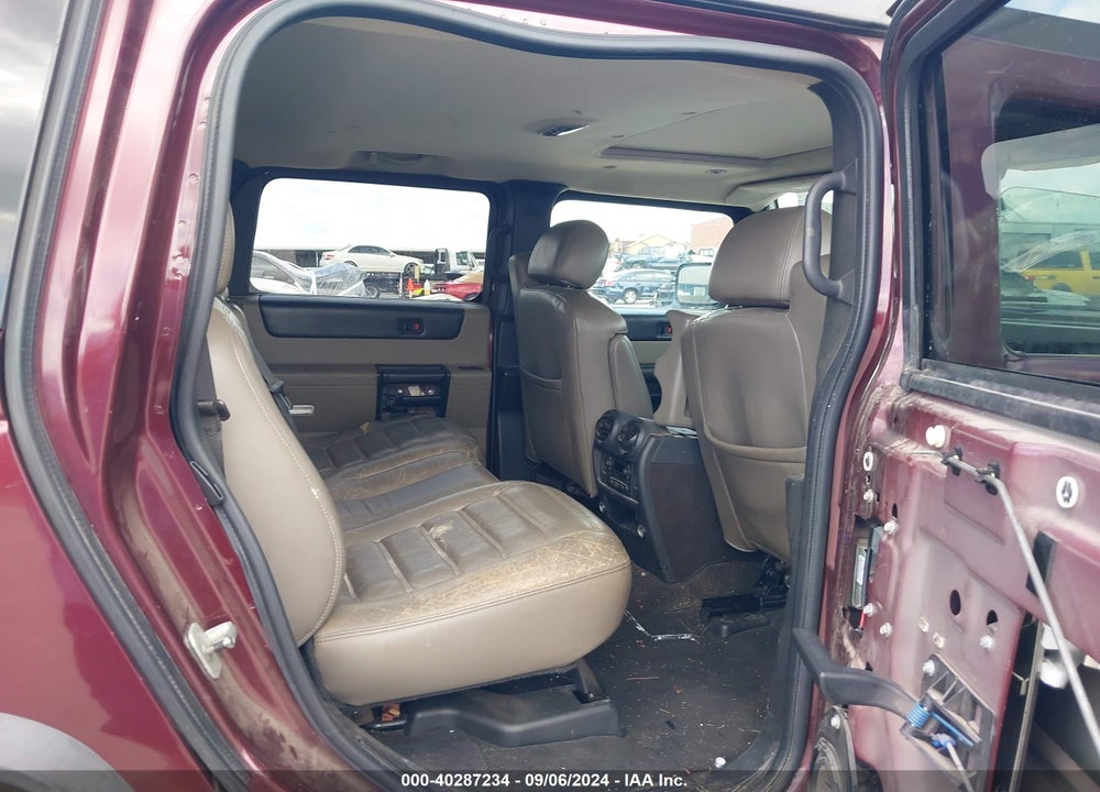 2007 HUMMER H2 SUV VIN: 5GRGN23UX7H107545
