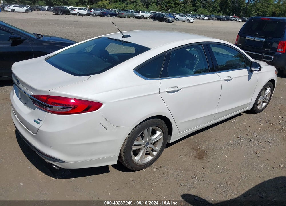 2018 FORD FUSION SE VIN: 3FA6P0HD4JR264391