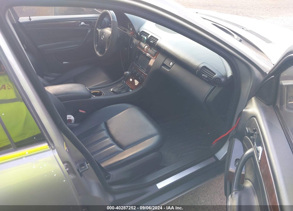 2007 MERCEDES-BENZ C 280 LUXURY VIN: WDBRF54H77F869736