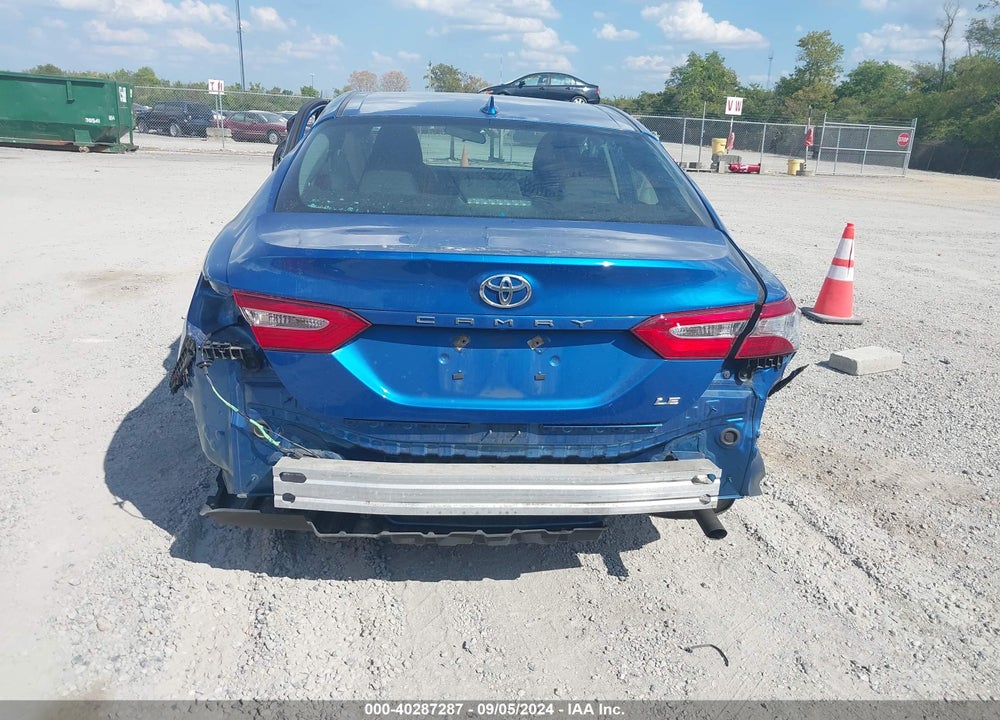 2019 TOYOTA CAMRY LE VIN: 4T1B11HK9KU275407