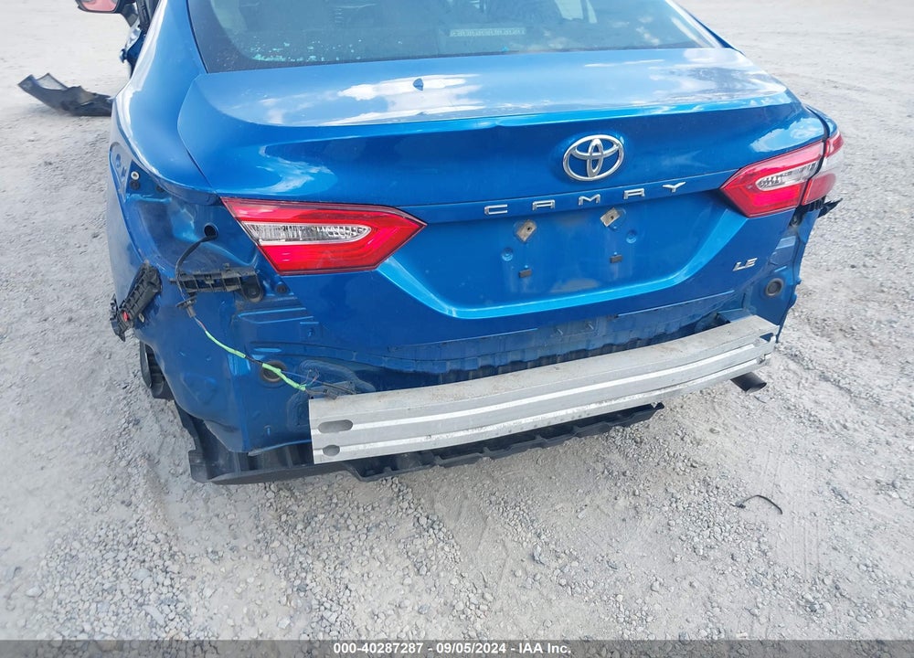 2019 TOYOTA CAMRY LE VIN: 4T1B11HK9KU275407