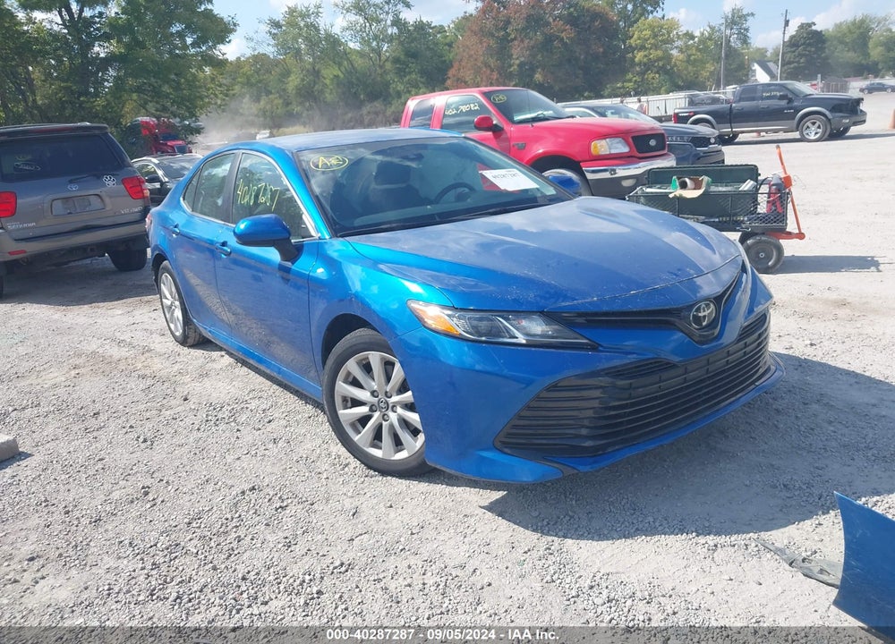 2019 TOYOTA CAMRY LE VIN: 4T1B11HK9KU275407
