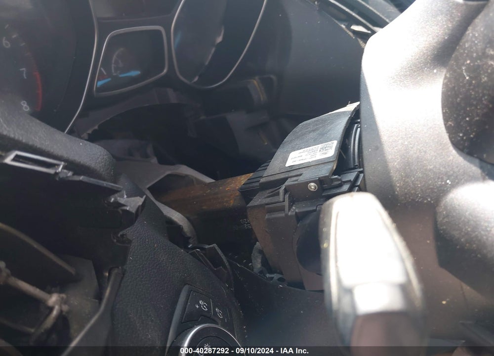 2019 FORD ESCAPE VIN: 1FMCU9HD5KUA01097