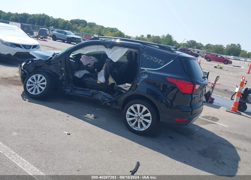 2019 FORD ESCAPE VIN: 1FMCU9HD5KUA01097