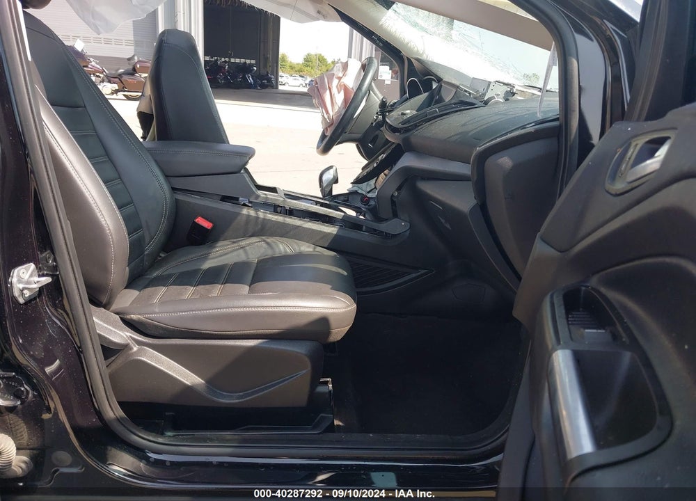 2019 FORD ESCAPE VIN: 1FMCU9HD5KUA01097