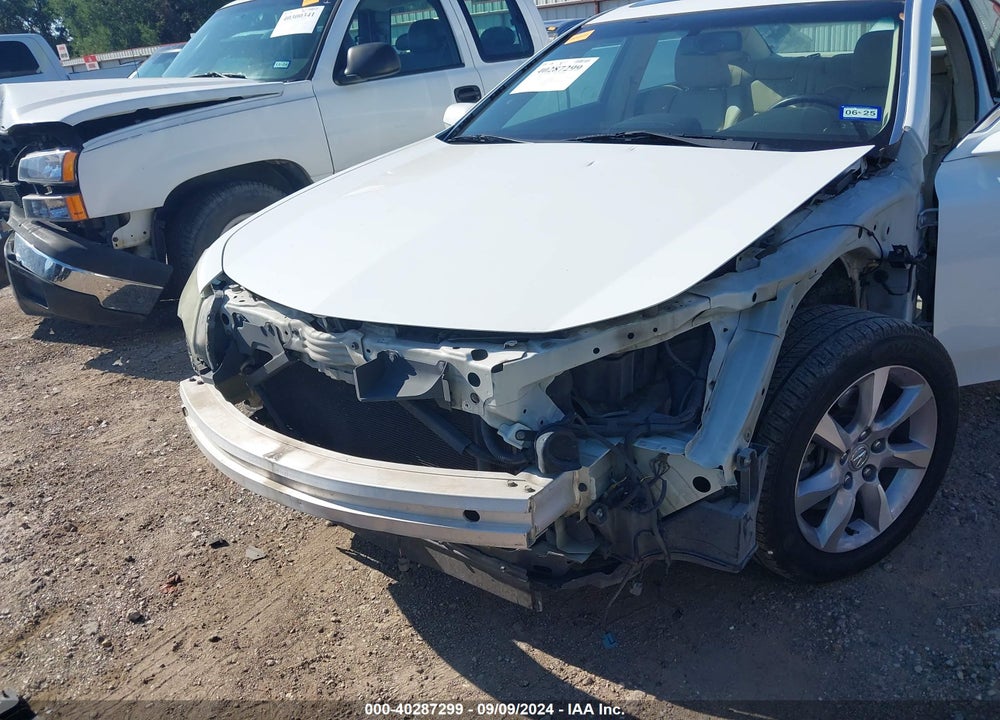 2013 ACURA TL 3.5 VIN: 19UUA8F55DA003784