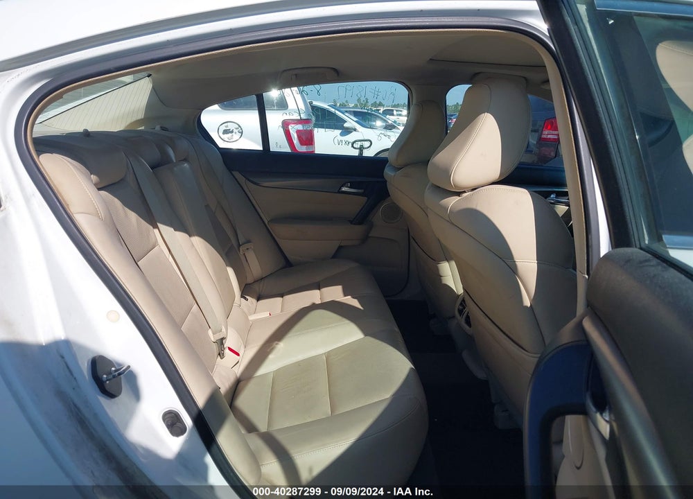 2013 ACURA TL 3.5 VIN: 19UUA8F55DA003784