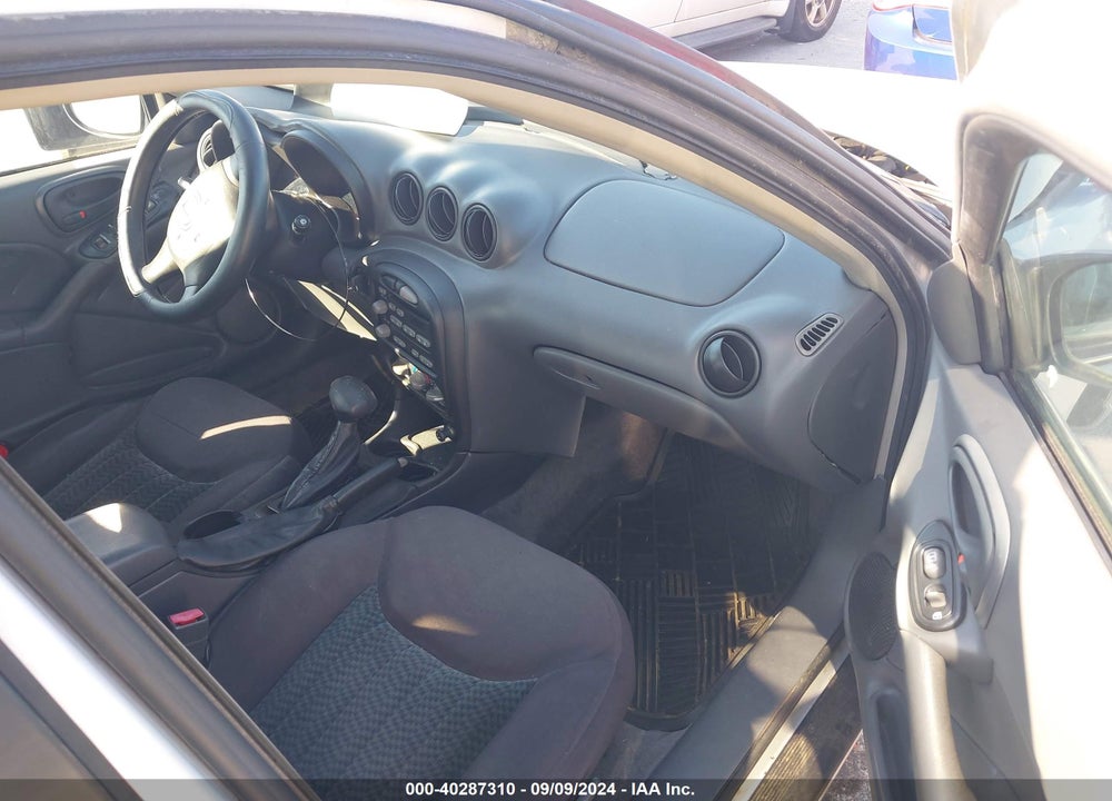 2004 PONTIAC GRAND AM SE VIN: 1G2NE52F84M648663