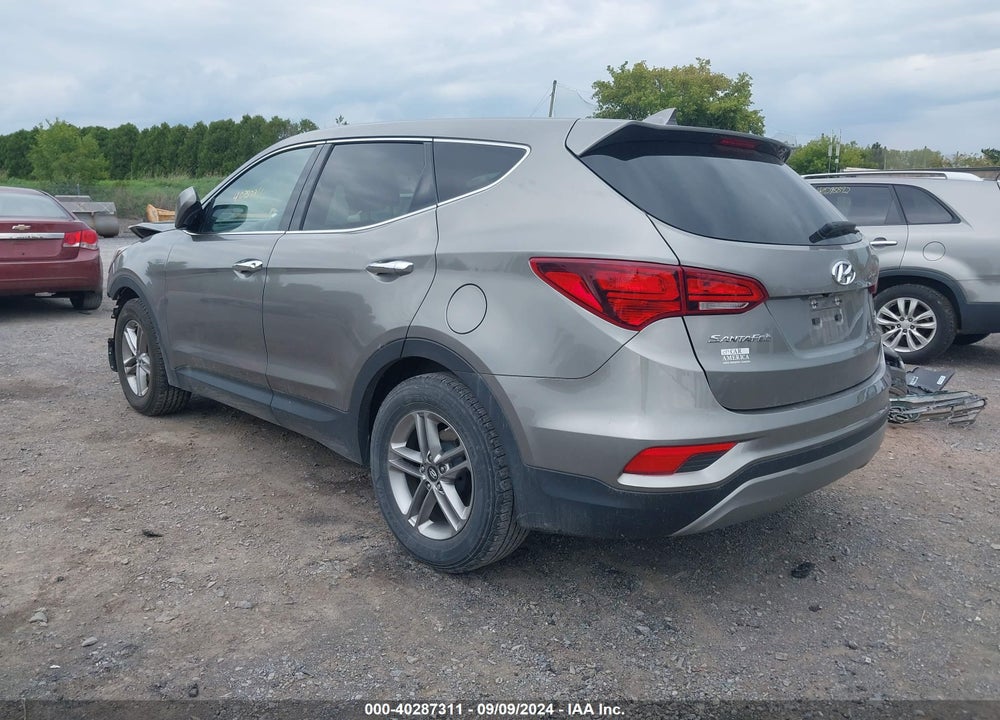 2017 HYUNDAI SANTA FE SPORT 2.4L VIN: 5NMZTDLB5HH043439