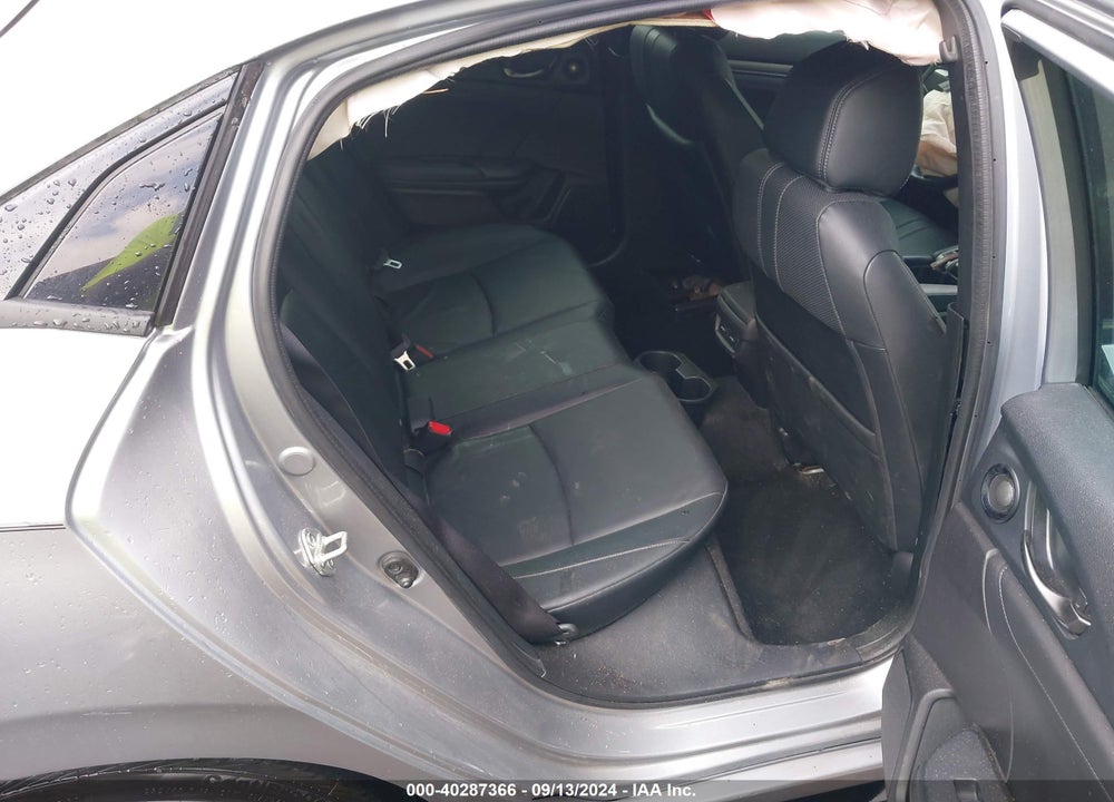 2018 HONDA CIVIC SPORT TOURING VIN: SHHFK7H99JU219704