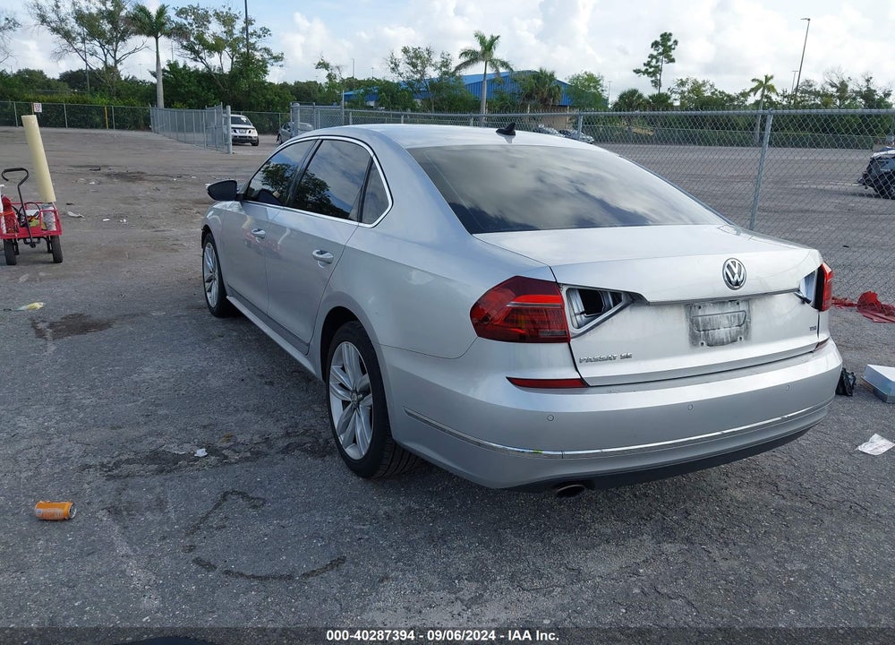 2017 VOLKSWAGEN PASSAT 1.8T SE VIN: 1VWGT7A30HC009621
