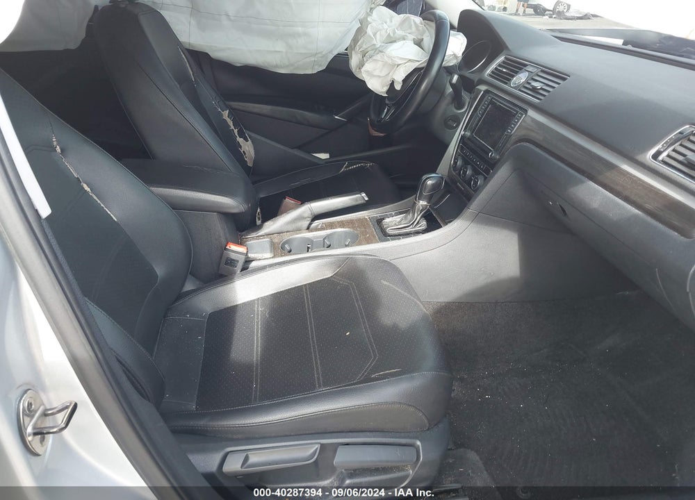 2017 VOLKSWAGEN PASSAT 1.8T SE VIN: 1VWGT7A30HC009621