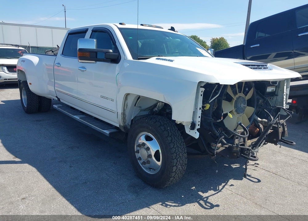 2018 CHEVROLET SILVERADO 3500HD LTZ VIN: 1GC4K0CY0JF191799