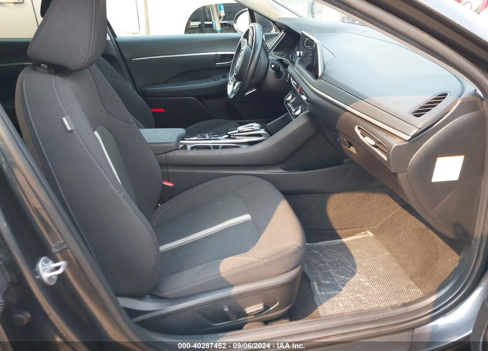 2023 HYUNDAI SONATA HYBRID SEL VIN: KMHL34JJ1PA055351